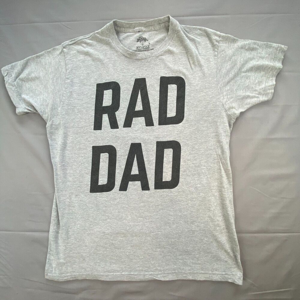 Ann Arbor T-Shirt Co Mens Rad Dad Graphic Tee Short Sleeve Crew Neck Gray L